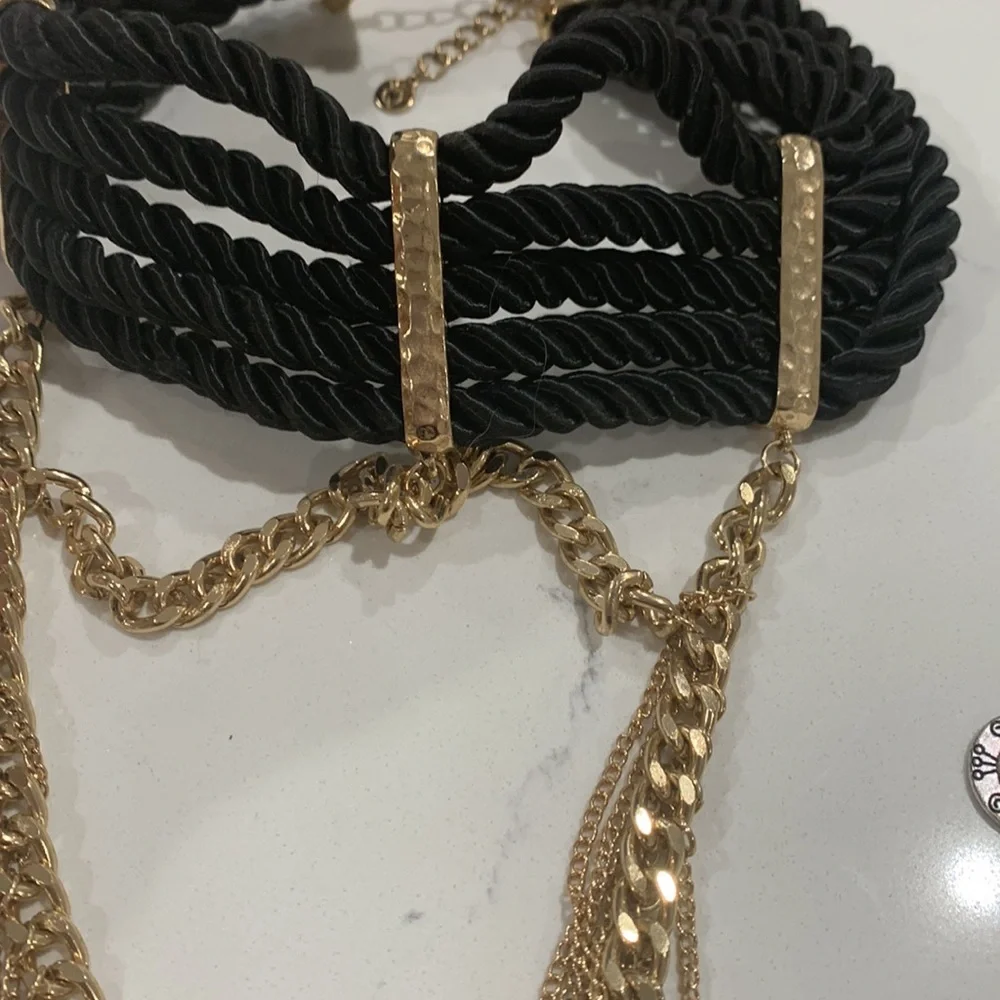 Necklace - Picture 3 of 3